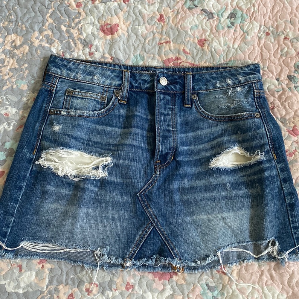 American eagle jean skirt